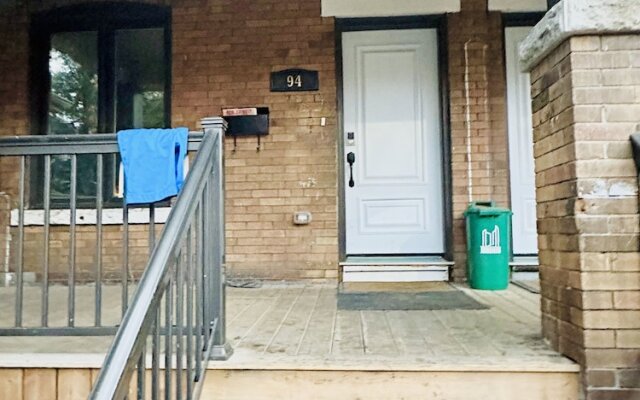 Toronto Furnished Rooms
