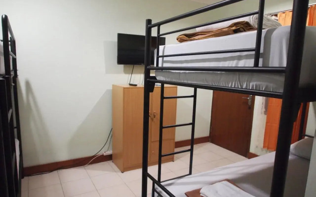 CT 195 Guesthouse