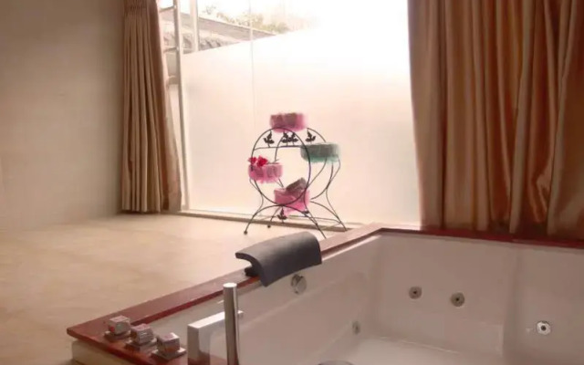 Harmony Resort Hotel