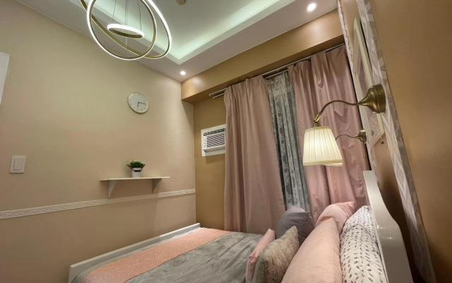 SMDC Trees Residences Tower 1 - 2BR Newly Renovated Staycation