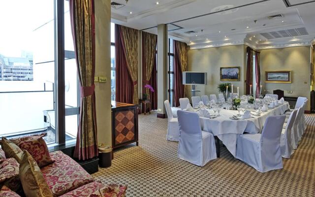 Leonardo Royal Hotel London City