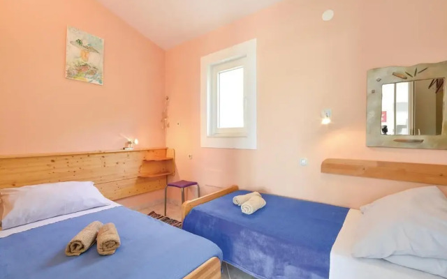 Stunning Home in Klis With Wifi and 3 Bedrooms