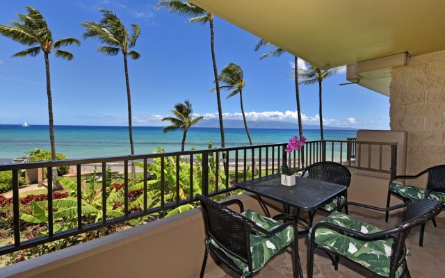 Paki Maui 207 by RedAwning