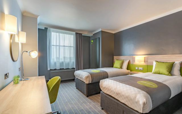 Thistle Express London Luton
