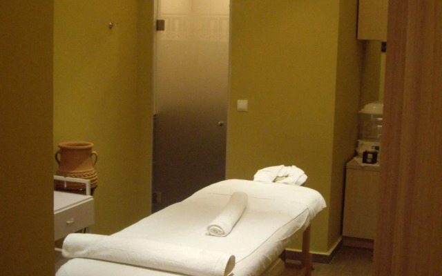 STUDIO DELUXE IN MARINA CAPE 4 stars complex 33 7