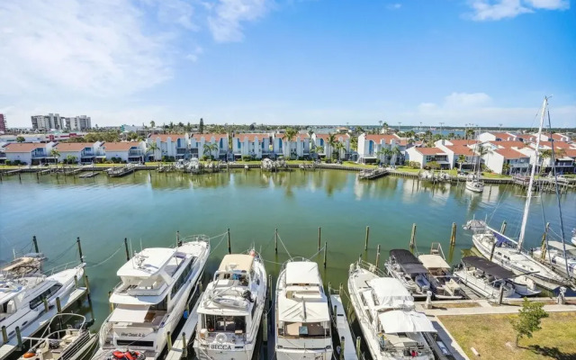 The Harbor Condo 503 - Premier