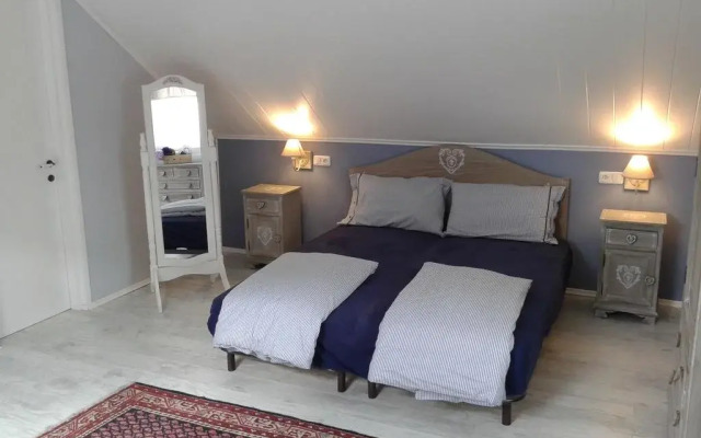 Villa Tora Apartments