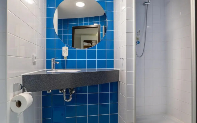 B&B HOTEL Stuttgart-Airport/Messe