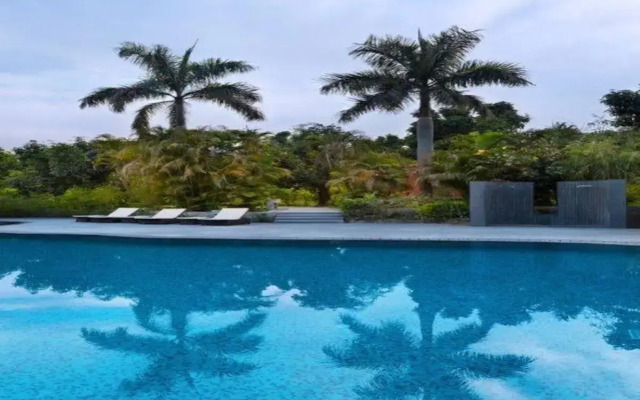 Corbett Gateway Resort & Spa