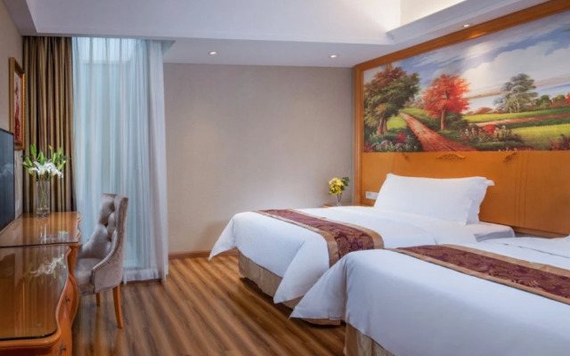 Vienna International Hotel Shen Zhen Buji Dafen shop