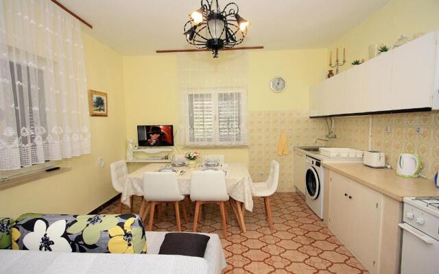 2 Bedrooms Apartment Margarita 4+2