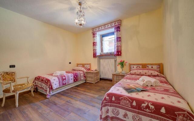 Baita La Ciaburna (skiing nearby)