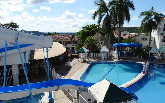 Alborada Hotel by AHMA
