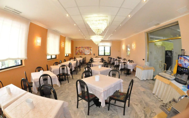 Green Park Hotel