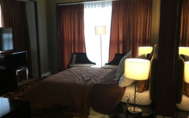 Shang Luxury Suites