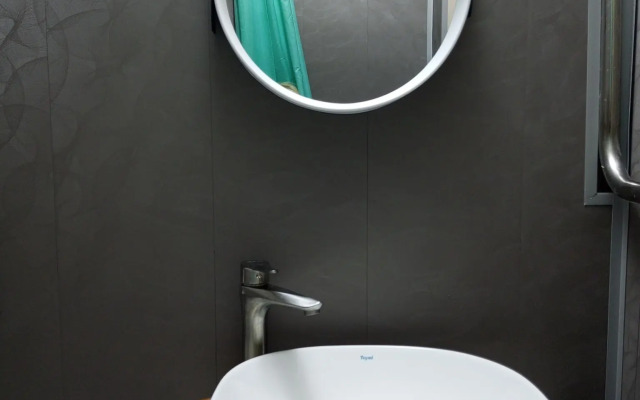 Апартаменты на улице Серафимы Дерябиной 53а