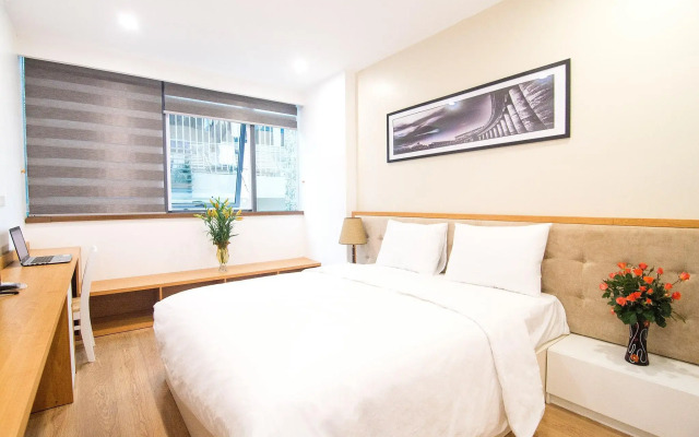 Canary Hotel & Apartment