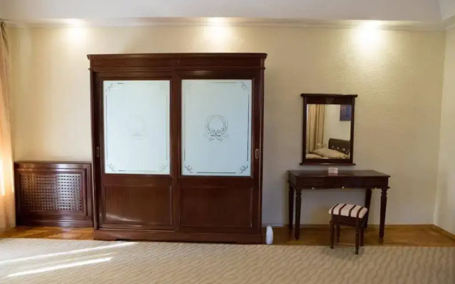 Hotel Diplomat