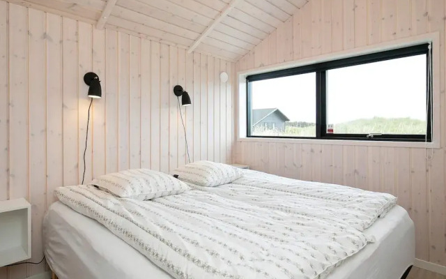 10 Person Holiday Home in Lokken-by Traum