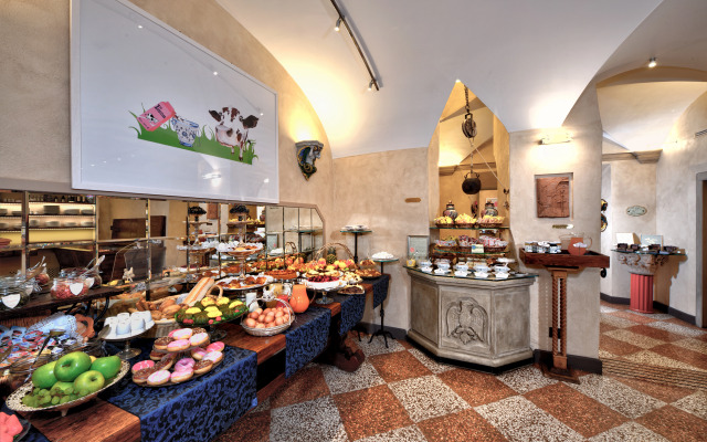 Art Hotel Commercianti