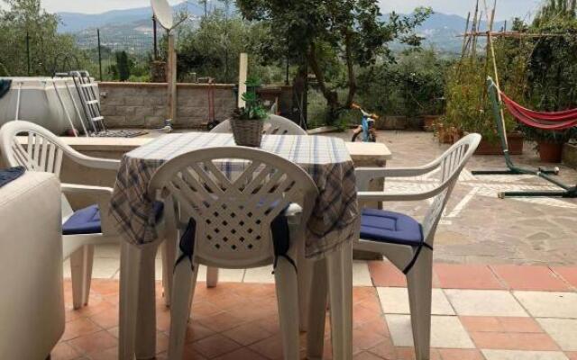 La casa tra gli ulivi di Fonte Nuova 1