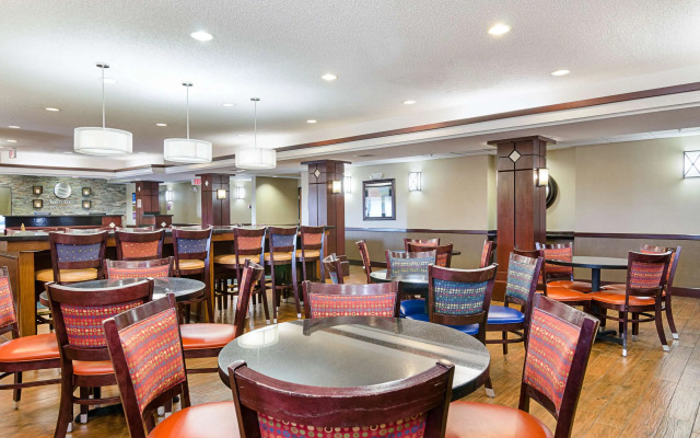 Comfort Inn & Suites Hutchinson