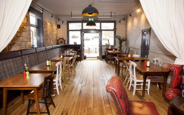The Captain Cook Hotel