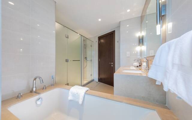 EDEN'S Homes & Villas - Opera Grand