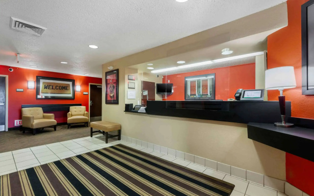 Extended Stay America Suites Rockford I90