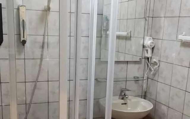 New Century Farm Stay