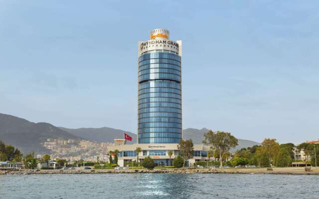 Wyndham Grand Izmir Ozdilek Thermal & Spa