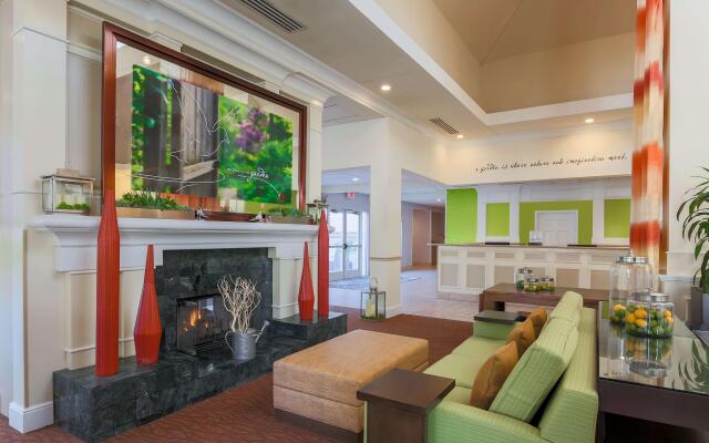 Hilton Garden Inn Bakersfield