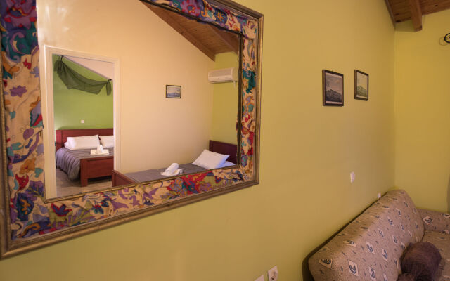 Pansion Porto Tsi Ostrias