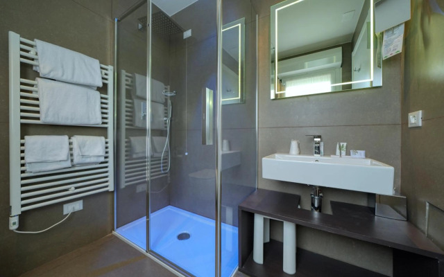 Hotel Palazzo del Garda (formerly Hotel Armony)