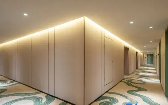 Manju Hotel (Zhuji International Trade City Branch)