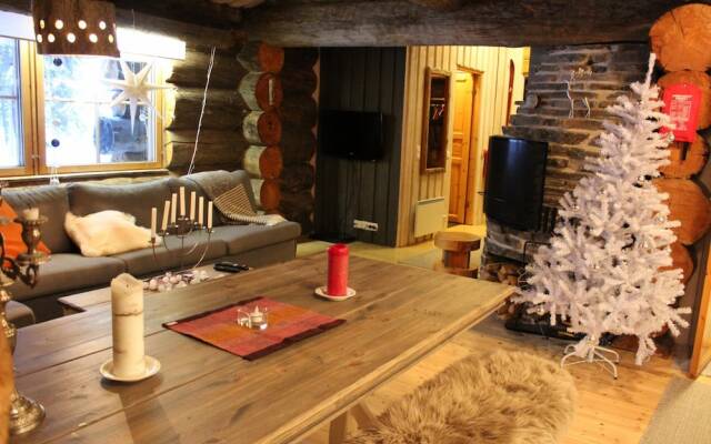 Rukako RANTARUKA CHALET GULOGULO