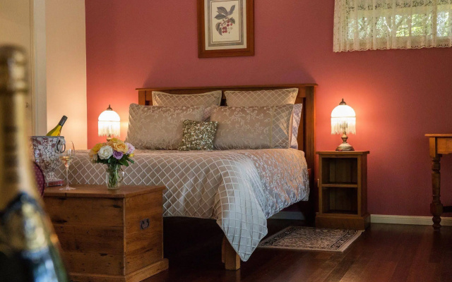 The Falls Montville – Guest Rooms – Montville
