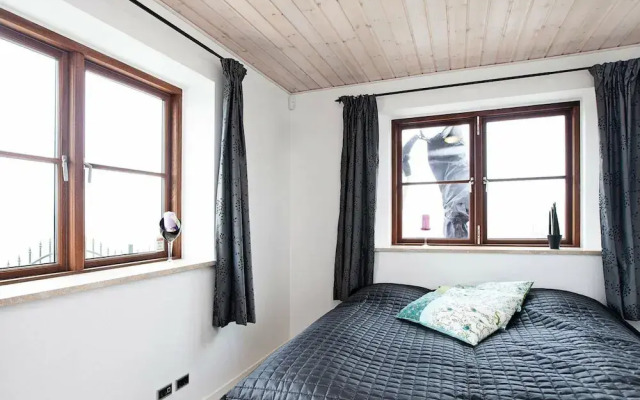 8 Person Holiday Home in Harpelunde-by Traum