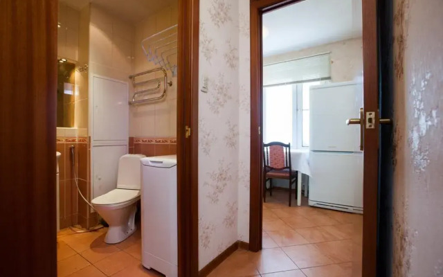 Domumetro Mikluho Maklaya