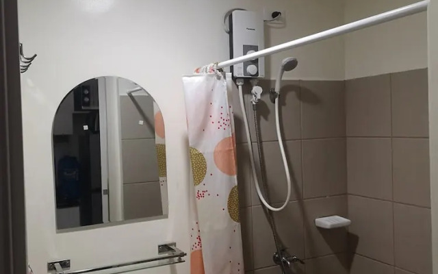 Studio Unit Around Recto U-belt