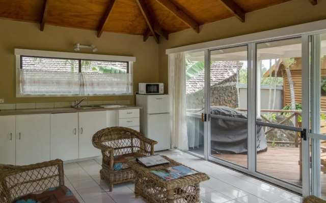 Manea Beach Villas