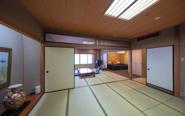Yuga Onsen Hotel Santoka