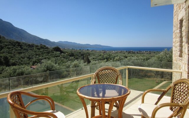 Luxurious Sea & Olive Private Villa - Pool