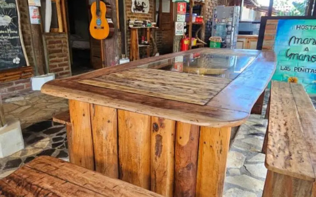 Mano a Mano Eco Hostal