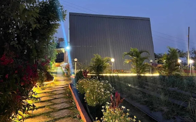 Royal Stone Resort