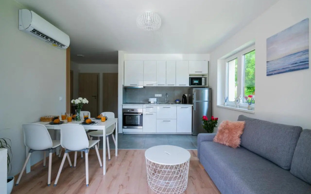 Captain’s Home Kenese Apartman