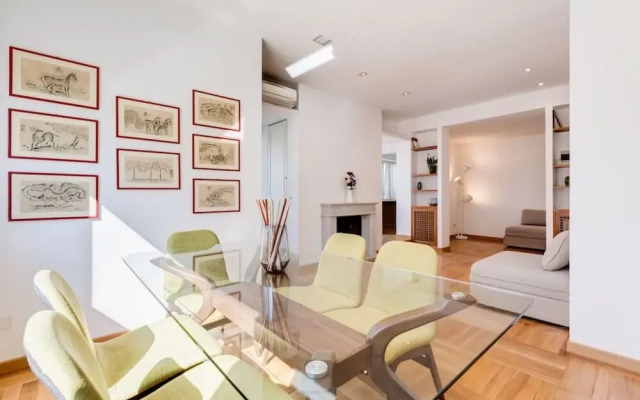 Elegant and Stylish Flat15min From the City Center