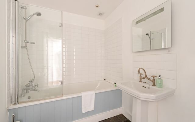 The Osney Island Way - Spacious & Bright 3bdr Home With Garden