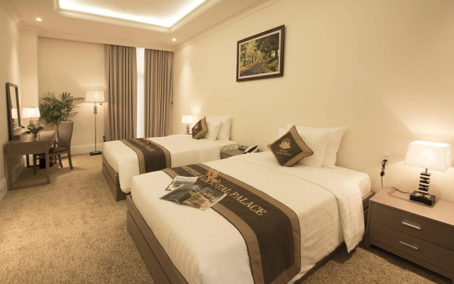 MerPerle Crystal Palace Hotel