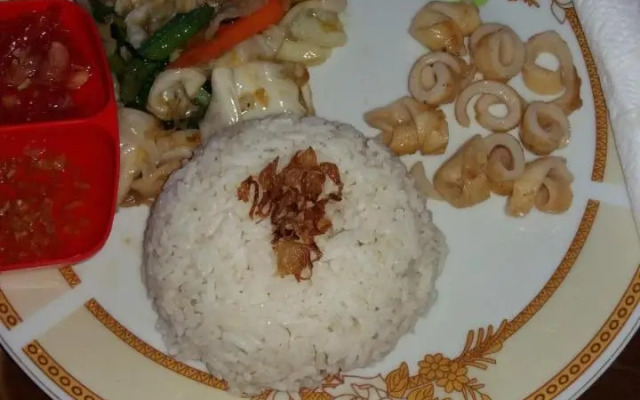 Warung Ombak Homestay